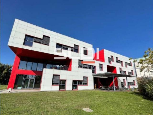 Bureaux A LOUER - DARDILLY - 402 m²