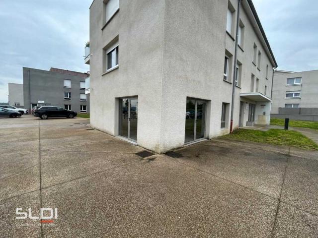 Commerces A LOUER - ANSE - 128 m²