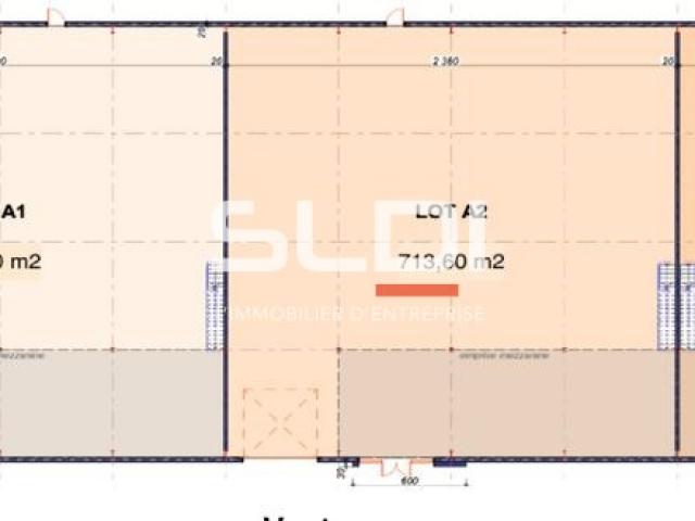 Locaux d'activités A VENDRE OU A LOUER - PERONNAS - 1 466 m²