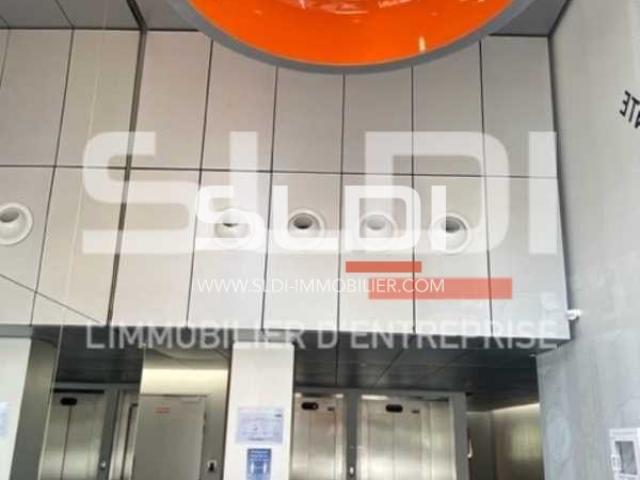 Bureaux A LOUER - LYON - 1 980 m²