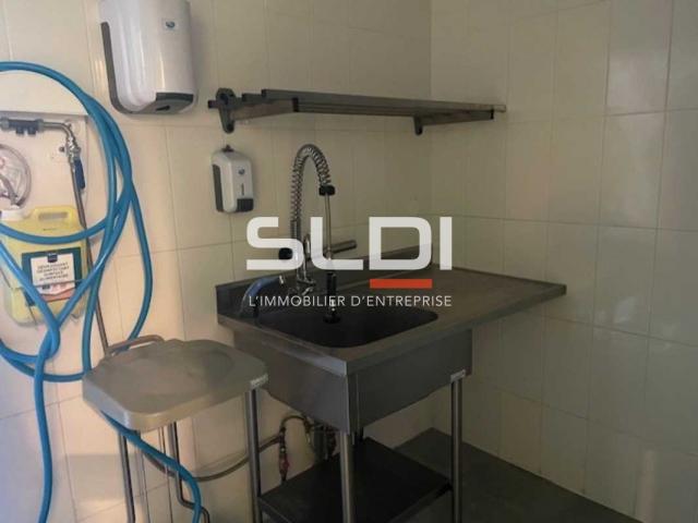 Locaux d'activités A LOUER - VILLEURBANNE - 40 m²