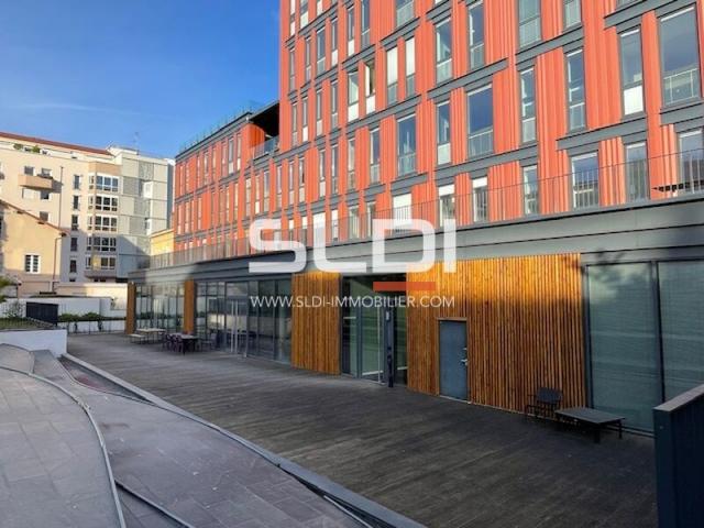 Bureaux A LOUER - LYON - 218 m²