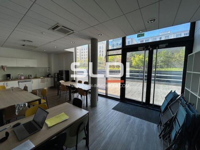 Bureaux A LOUER - LYON - 218 m²