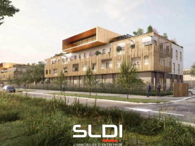 Commerces A LOUER - GENAS - 990 m²