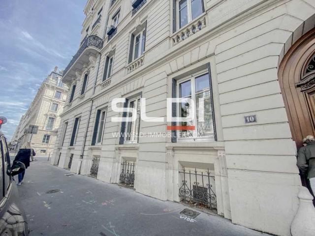 Bureaux A VENDRE - LYON - 150 m²