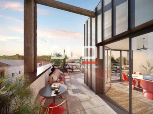 Locaux d'activités A VENDRE - LYON - 388 m²