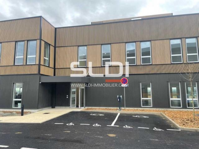 Bureaux A SOUS-LOUER - LA BOISSE - 972 m²