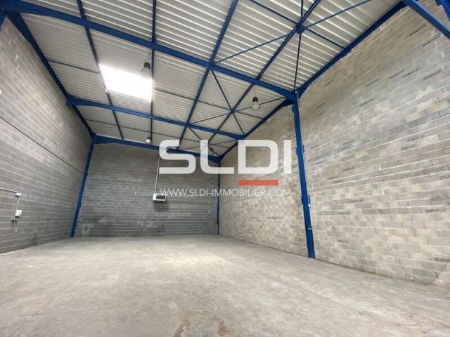 Locaux d'activités A LOUER - DAGNEUX - 565 m²