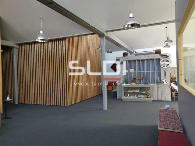 Locaux d'activités A VENDRE - BOURGOIN JALLIEU - 630 m²