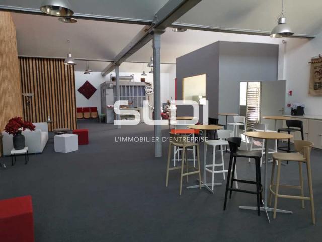 Locaux d'activités A VENDRE - BOURGOIN JALLIEU - 630 m²