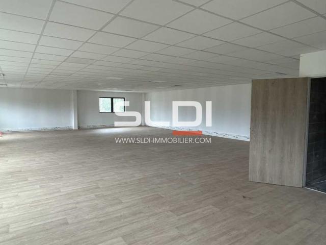 Bureaux A LOUER - GENAY - 310 m²