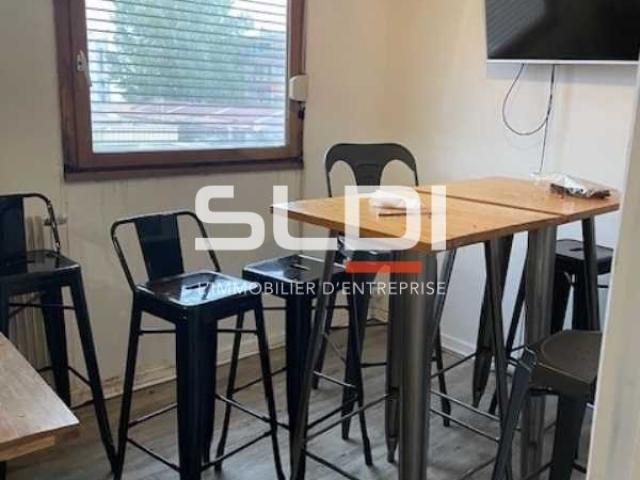 Bureaux A LOUER - VILLEURBANNE - 350 m²