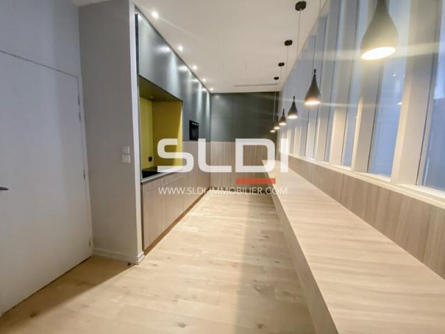 Bureaux A LOUER - LYON - 176 m²