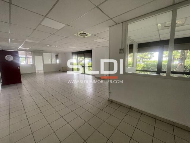Bureaux 152 m2 à louer 