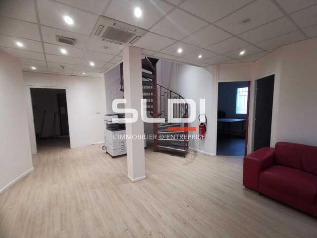 Bureaux A LOUER - TOUSSIEU - 187 m²