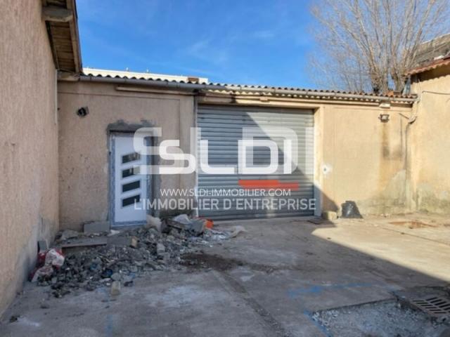 Locaux d'activités A LOUER - VILLEURBANNE - 760 m²