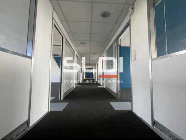 Bureaux A VENDRE OU A LOUER - LYON - 296 m²