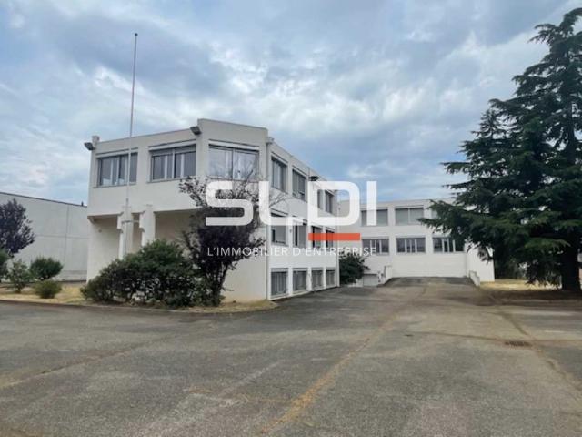 Bureaux A LOUER - CHASSIEU - 1 175 m²