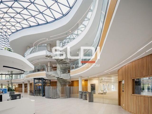 Bureaux A LOUER - LIMONEST - 3 448 m²
