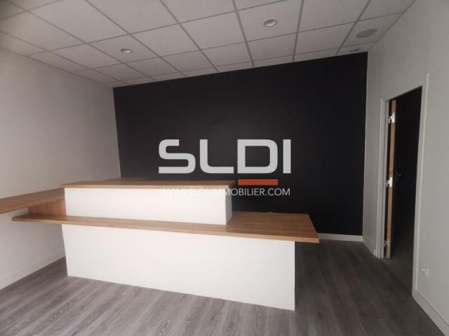 Locaux d'activités A LOUER - TIGNIEU JAMEYZIEU - 119 m²