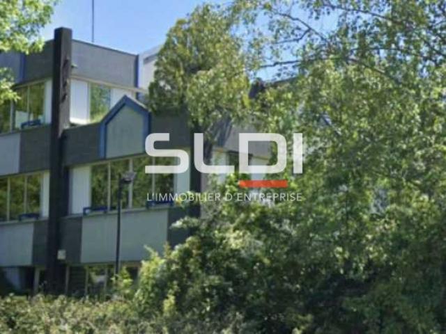 Bureaux A VENDRE - LISSIEU - 315 m²