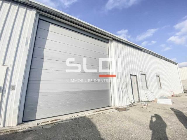 Locaux d'activités A LOUER - MIONS - 614 m²