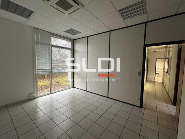 Bureaux A LOUER - BLYES - 97 m²