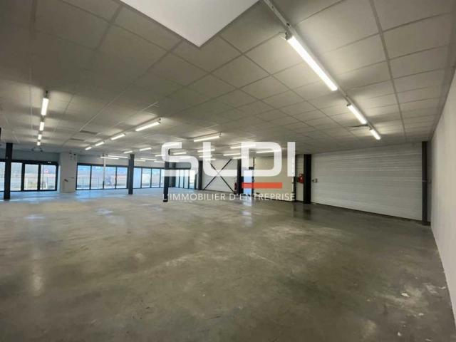 Commerces A LOUER - GENAY - 366 m²