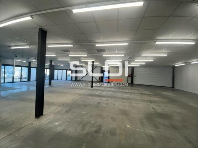 Commerces A LOUER - GENAY - 366 m²