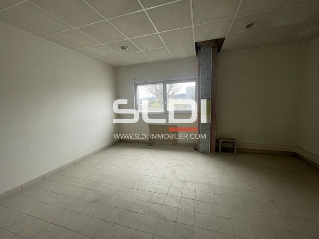 Bureaux A LOUER - BRINDAS - 400 m²