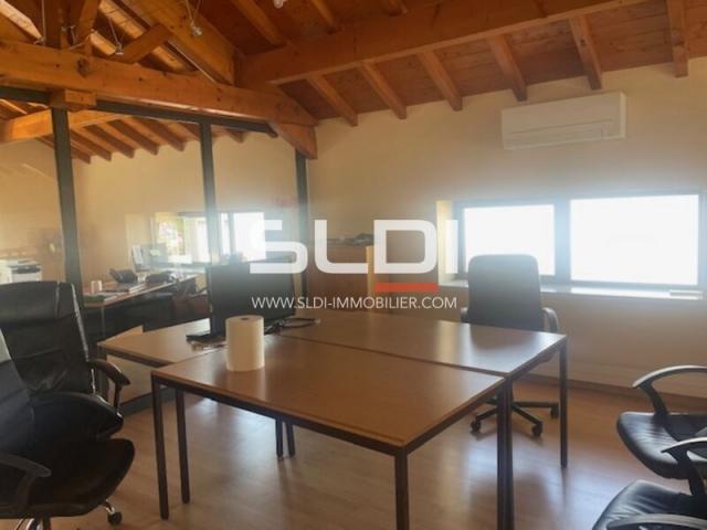 Bureaux A LOUER - RILLIEUX LA PAPE - 110 m²