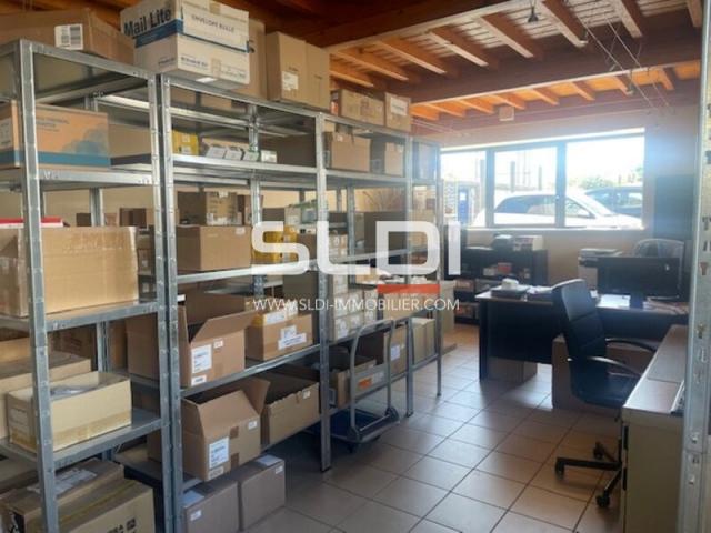 Bureaux A LOUER - RILLIEUX LA PAPE - 110 m²