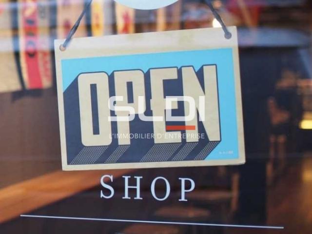 Commerces A LOUER - LYON - 85 m²