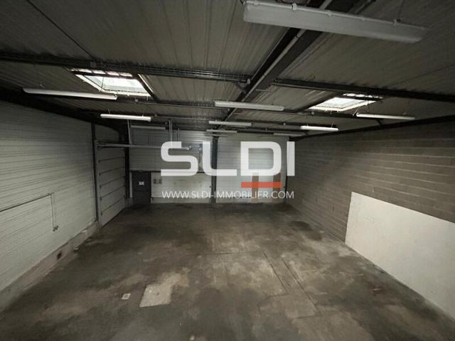 Locaux d'activités A LOUER - ANSE - 705 m²