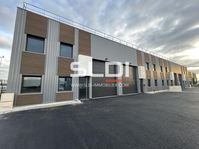 Locaux d'activités A VENDRE - VILLEFRANCHE SUR SAONE - 997 m²