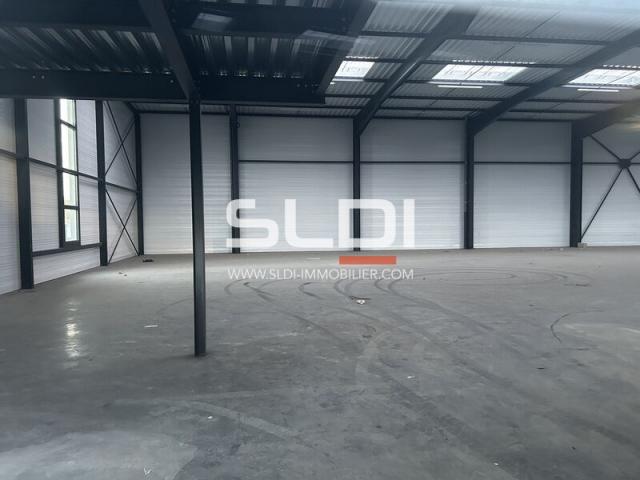 Locaux d'activités A VENDRE - VILLEFRANCHE SUR SAONE - 997 m²