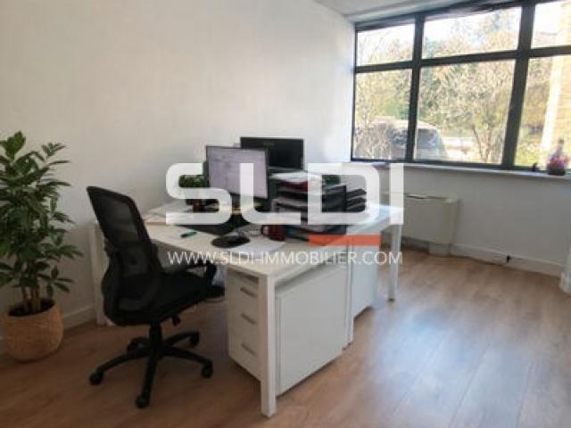 Bureaux A LOUER - LYON - 13 m²