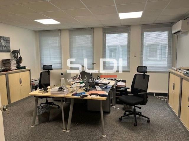 Bureaux A LOUER - ECULLY - 178 m²