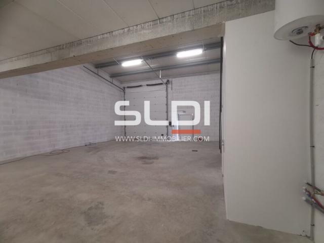 Locaux d'activités A LOUER - VAULX MILIEU - 155 m²