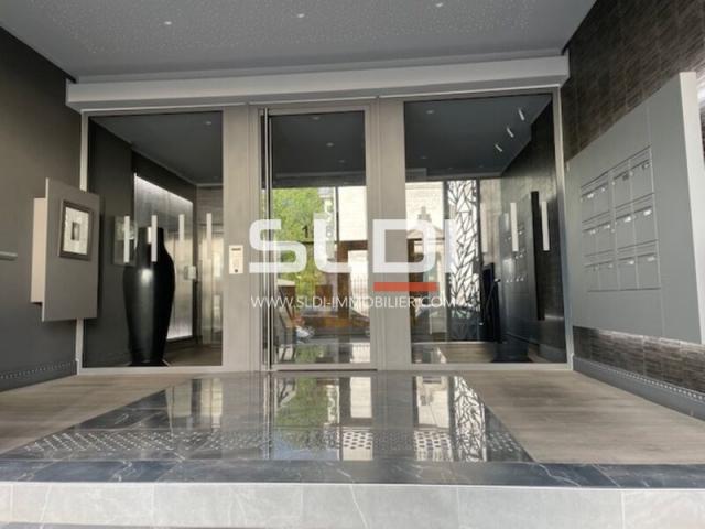 Bureaux A LOUER - LYON - 235 m²