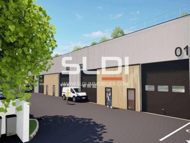 Terrains A VENDRE - SAINT GENIS LAVAL - 3 827 m²