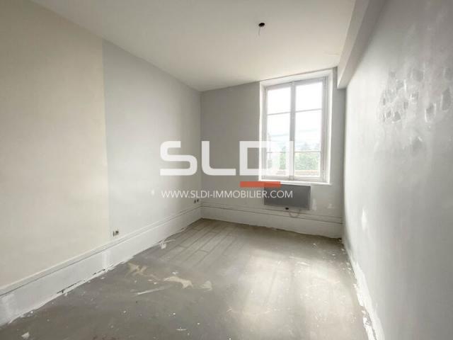 Bureaux A LOUER - SAINT CYR AU MONT D'OR - 73 m²