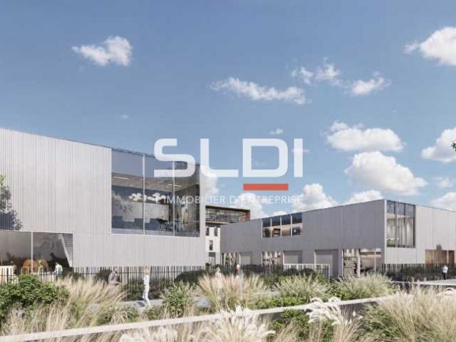 Locaux d'activités A LOUER - GENAS - 1 324 m²