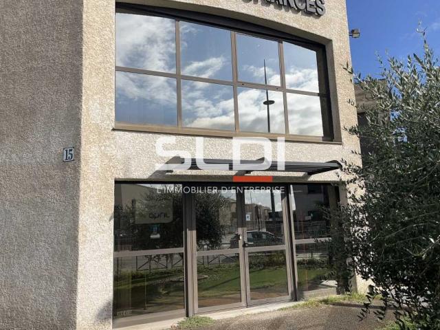 Bureaux A LOUER - CHASSIEU - 40 m²