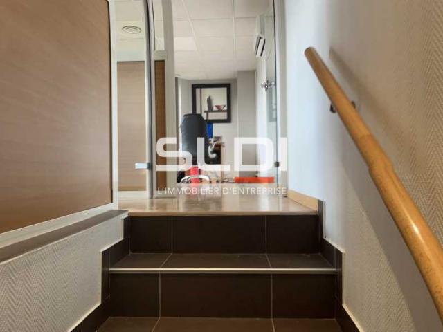 Bureaux A LOUER - CHASSIEU - 40 m²