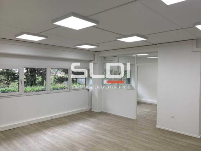 Bureaux A LOUER - LYON - 330 m²