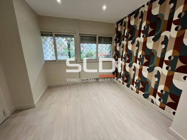 Bureaux A LOUER - LYON - 245 m²