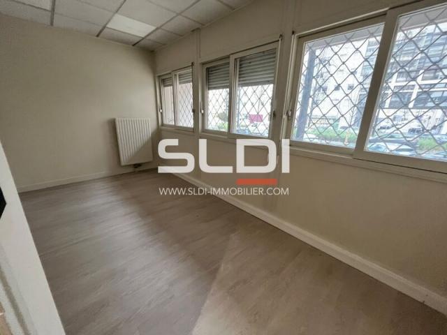 Bureaux A LOUER - LYON - 245 m²