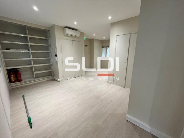 Bureaux A LOUER - LYON - 245 m²