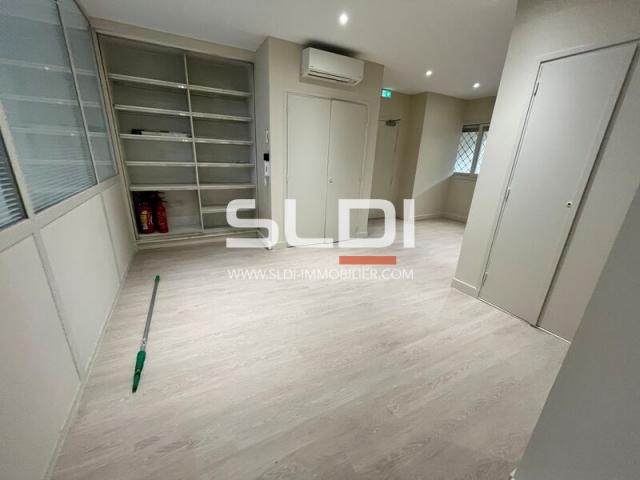 Bureaux A LOUER - LYON - 245 m²